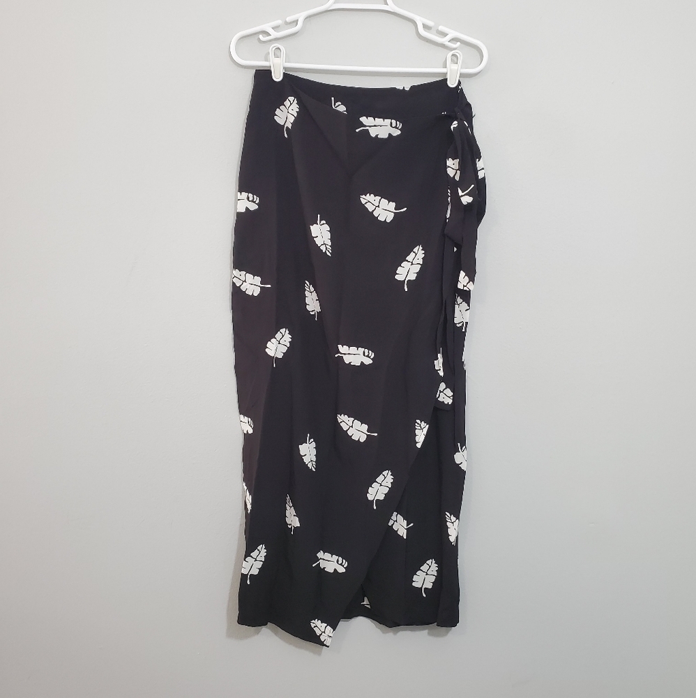 NWT Capulet Leaf Print Maxi Wrap Skirt